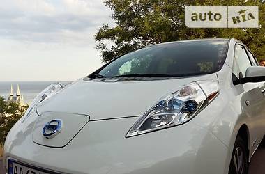 Хэтчбек Nissan Leaf 2016 в Одессе