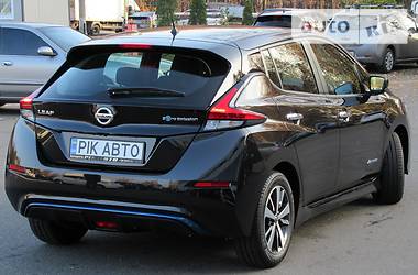 Хетчбек Nissan Leaf 2019 в Києві