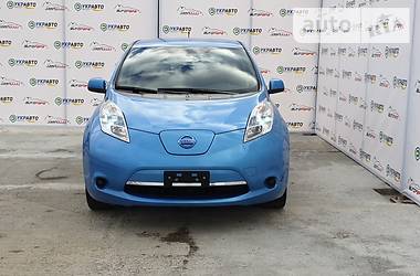 Хэтчбек Nissan Leaf 2013 в Днепре