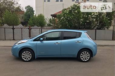 Хетчбек Nissan Leaf 2015 в Львові