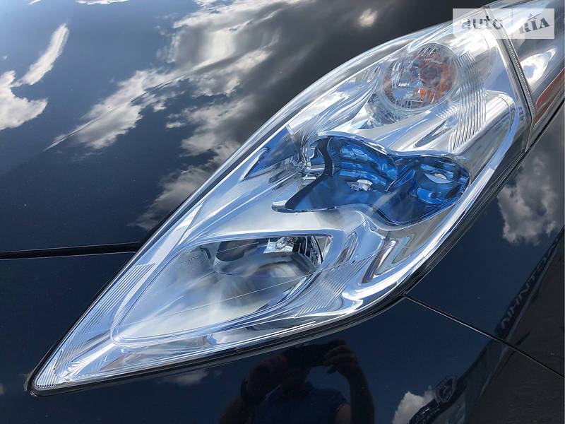 Хетчбек Nissan Leaf 2015 в Києві фото 8 Хетчбек Nissan Leaf 2015 в Києві