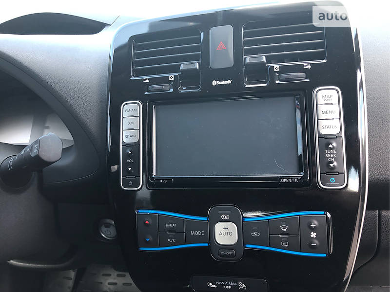 Хетчбек Nissan Leaf 2015 в Києві фото 24 Хетчбек Nissan Leaf 2015 в Києві