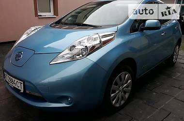 Хетчбек Nissan Leaf 2015 в Івано-Франківську