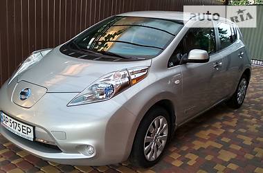 Хэтчбек Nissan Leaf 2013 в Запорожье