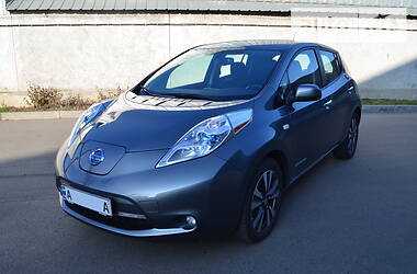 Хэтчбек Nissan Leaf 2014 в Киеве