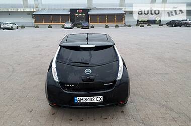 Хэтчбек Nissan Leaf 2014 в Житомире