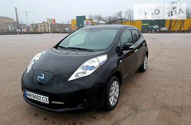 Хэтчбек Nissan Leaf 2014 в Житомире