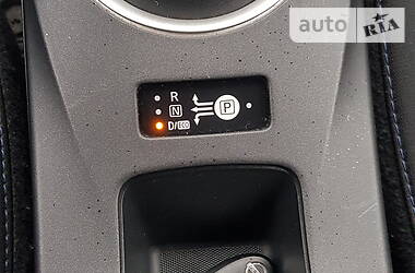 Хетчбек Nissan Leaf 2013 в 