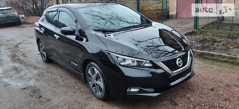 Хетчбек Nissan Leaf 2018 в Покрові фото Хетчбек Nissan Leaf 2018 в Покрові