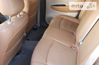 Хетчбек Nissan Leaf 2012 в 