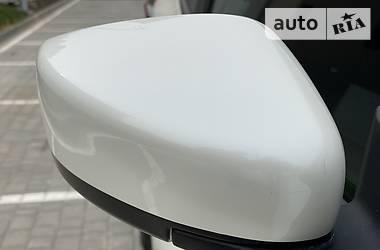 Хетчбек Nissan Leaf 2018 в 