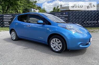 Хэтчбек Nissan Leaf 2012 в Харькове