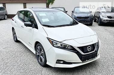 Хэтчбек Nissan Leaf 2019 в Одессе