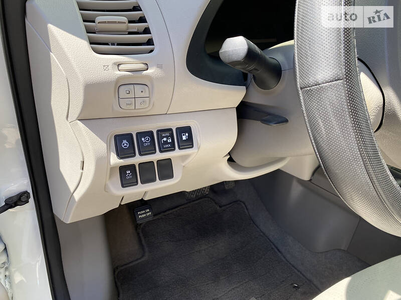Хетчбек Nissan Leaf 2014 в Запоріжжі