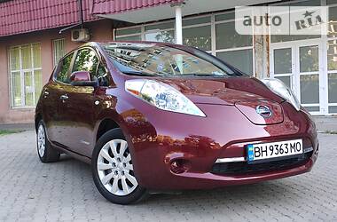 Хэтчбек Nissan Leaf 2017 в Одессе