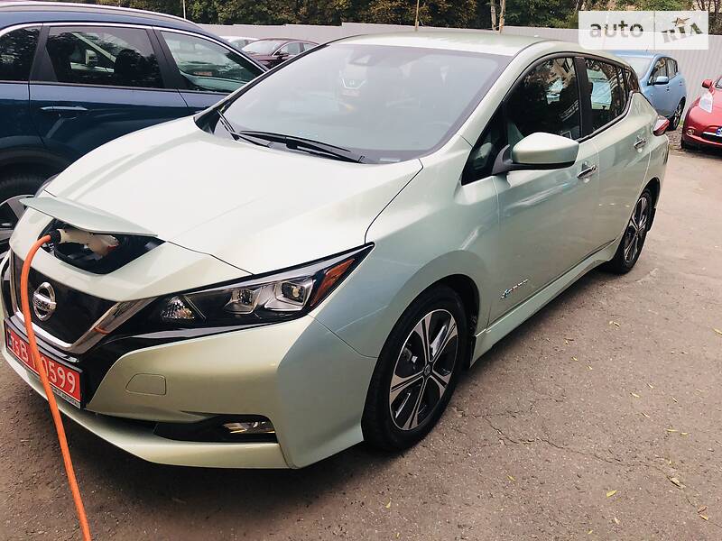 Хетчбек Nissan Leaf 2019 в Одесі