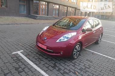 Хэтчбек Nissan Leaf 2013 в Луцке