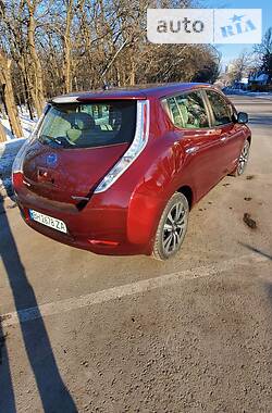 Хэтчбек Nissan Leaf 2016 в Одессе