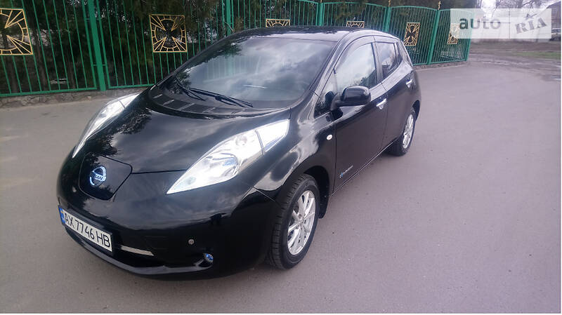 Хэтчбек Nissan Leaf 2014 в Харькове