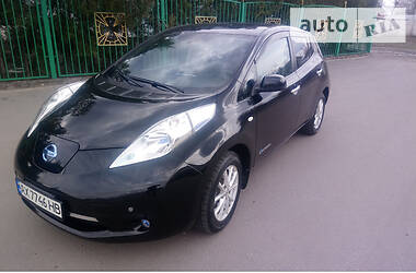 Хэтчбек Nissan Leaf 2014 в Харькове