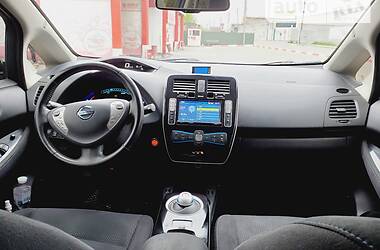 Хэтчбек Nissan Leaf 2014 в Виннице