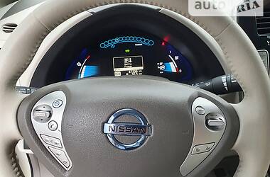 Хэтчбек Nissan Leaf 2012 в Ровно