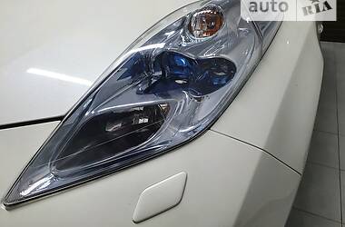 Хэтчбек Nissan Leaf 2012 в Ровно