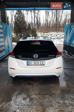 Хэтчбек Nissan Leaf 2018 в Львове