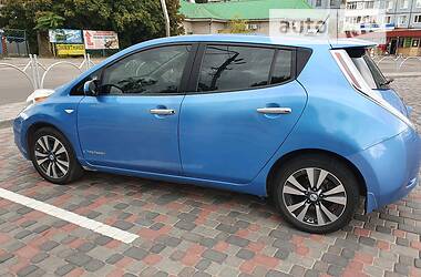 Хэтчбек Nissan Leaf 2014 в Днепре