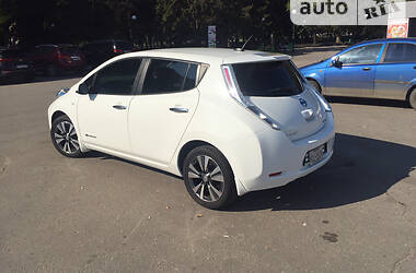 Хэтчбек Nissan Leaf 2015 в Харькове