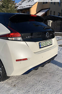 Хэтчбек Nissan Leaf 2021 в Ужгороде