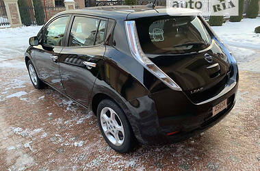 Хэтчбек Nissan Leaf 2012 в Львове