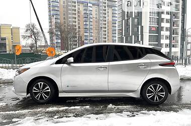 Хэтчбек Nissan Leaf 2018 в Харькове