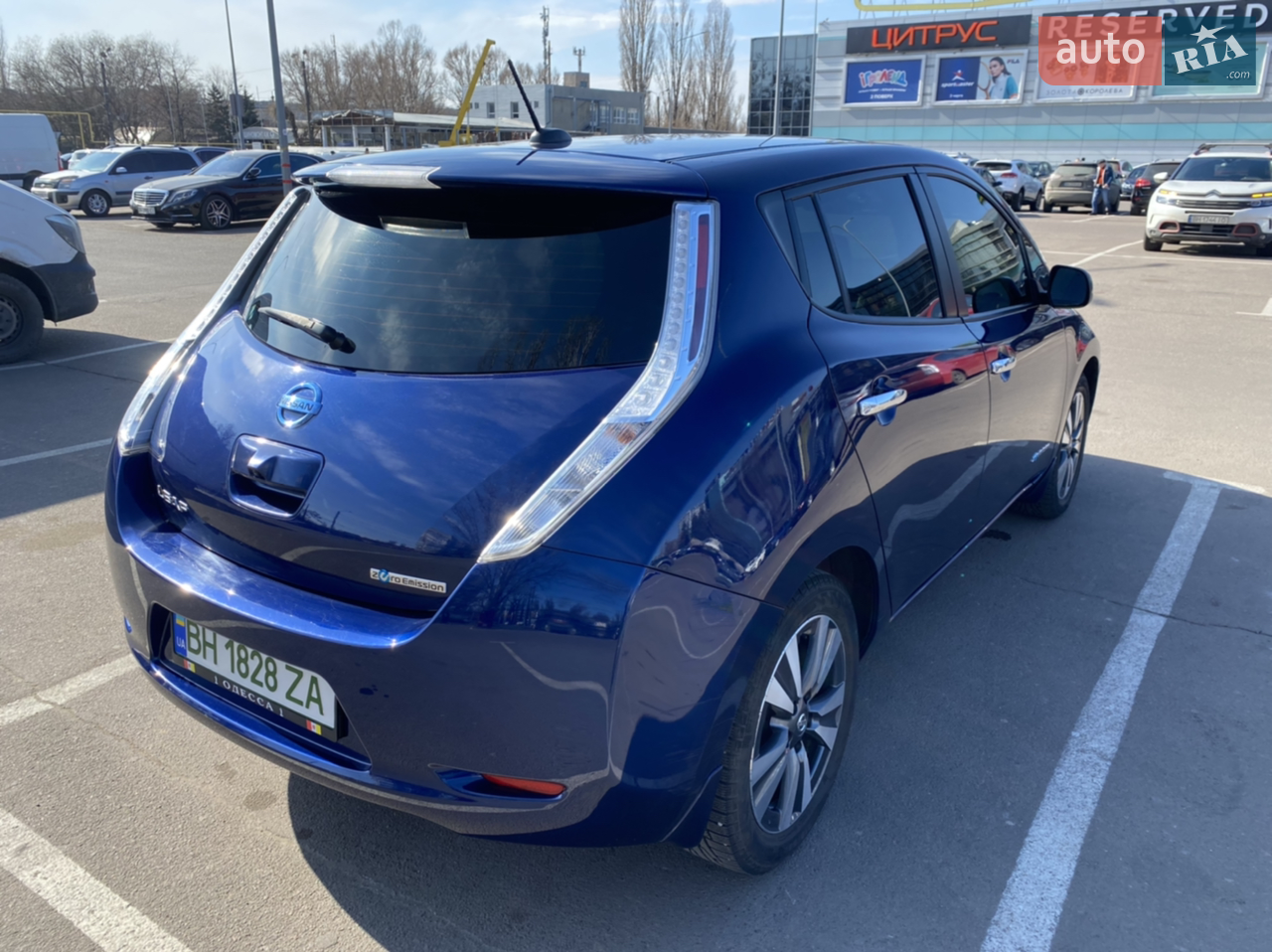 2016 Nissan Leaf - мініатюра 6