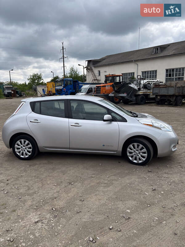 Хетчбек Nissan Leaf 2015 в Івано-Франківську фото 20 Хетчбек Nissan Leaf 2015 в Івано-Франківську