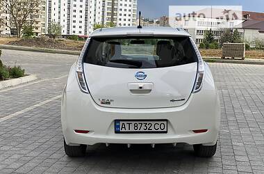 Хэтчбек Nissan Leaf 2014 в Ивано-Франковске