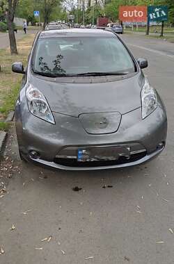 Хэтчбек Nissan Leaf 2014 в Киеве