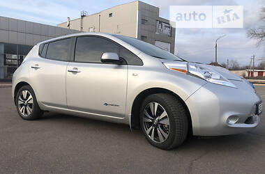 Хэтчбек Nissan Leaf 2015 в Ковеле