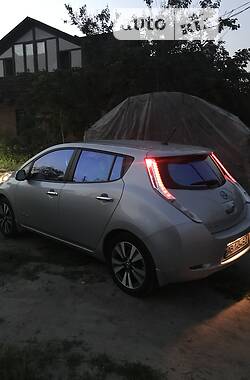 Хэтчбек Nissan Leaf 2016 в Житомире