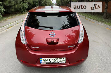 Хэтчбек Nissan Leaf 2013 в Днепре