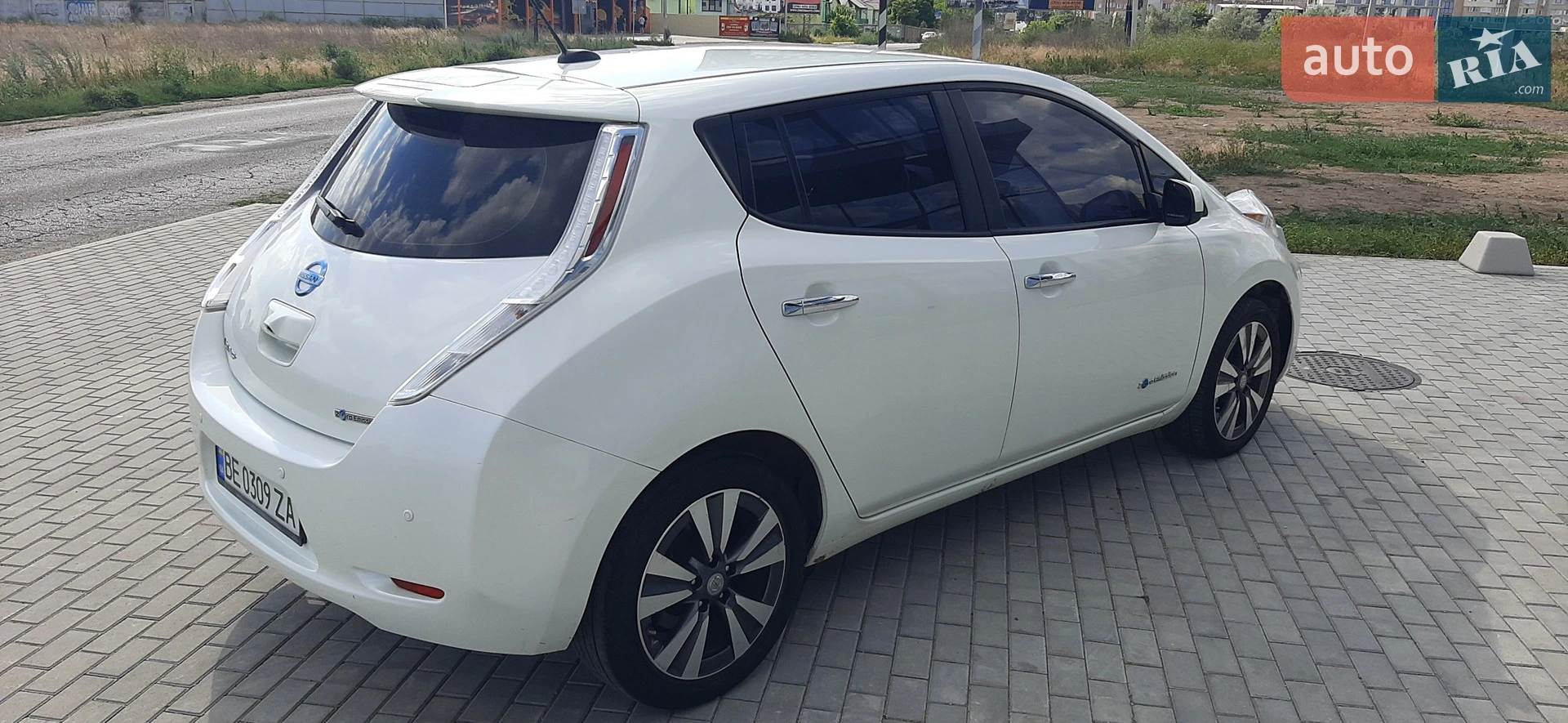 2014 Nissan Leaf - мініатюра 3