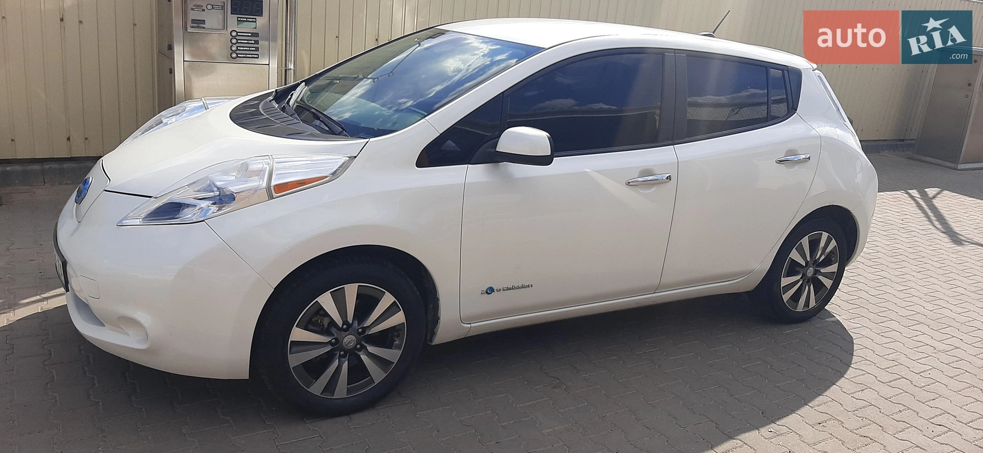 2014 Nissan Leaf - мініатюра 16