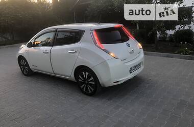 Хэтчбек Nissan Leaf 2016 в Тернополе