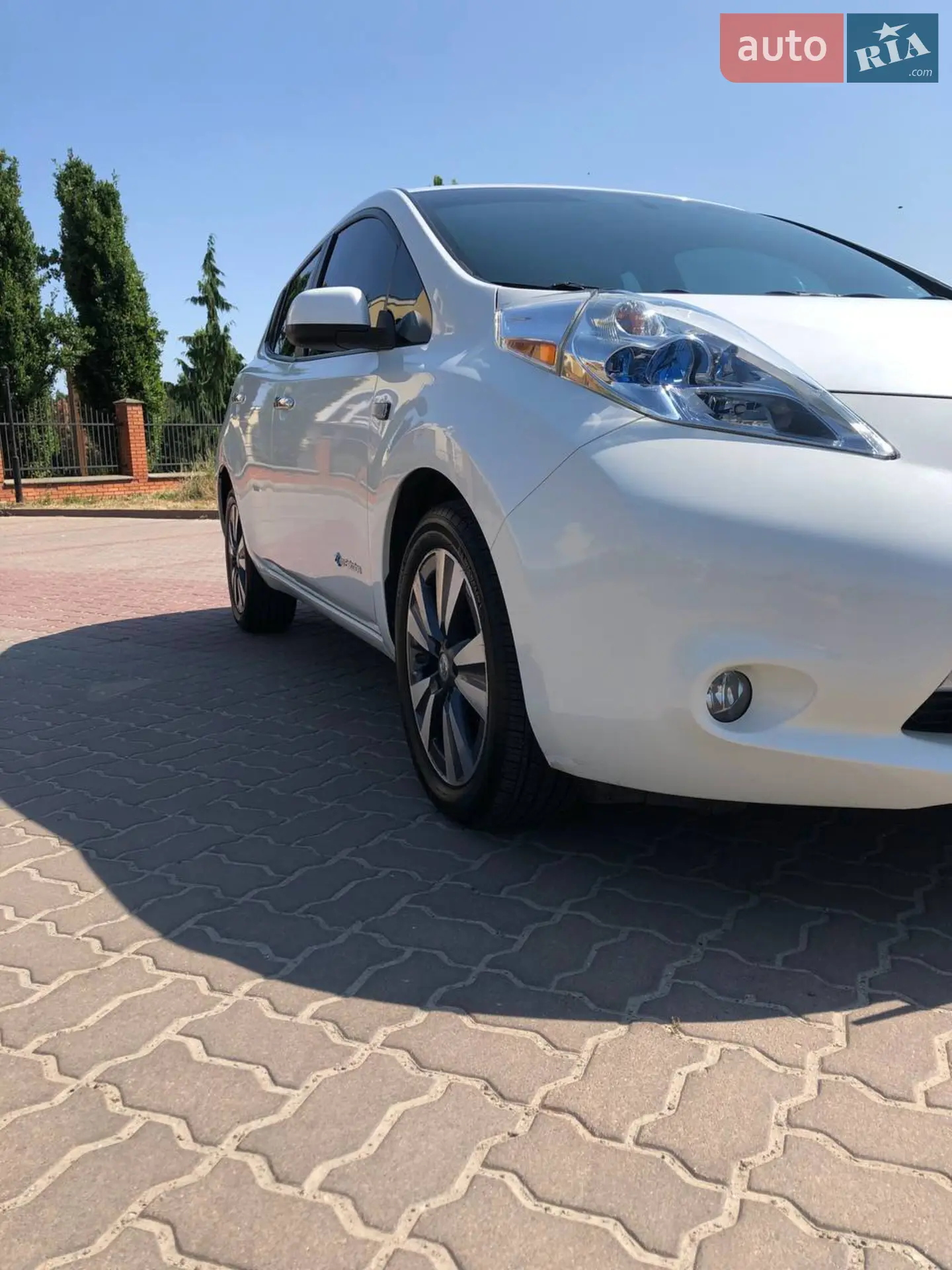 2015 Nissan Leaf - мініатюра 9