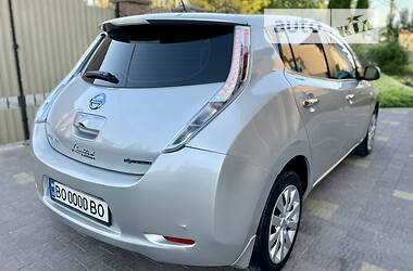 Хетчбек Nissan Leaf 2013 в Тернополі