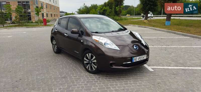 Nissan Leaf 2015