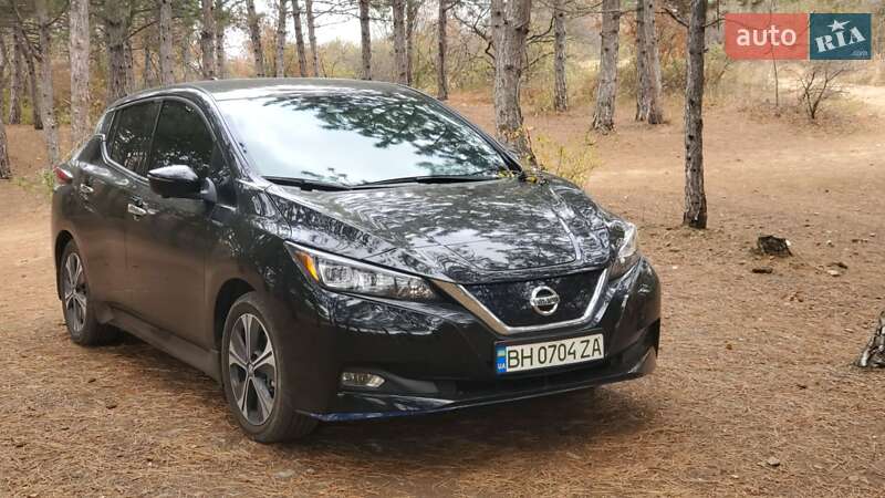 Хэтчбек Nissan Leaf 2020 в Одессе