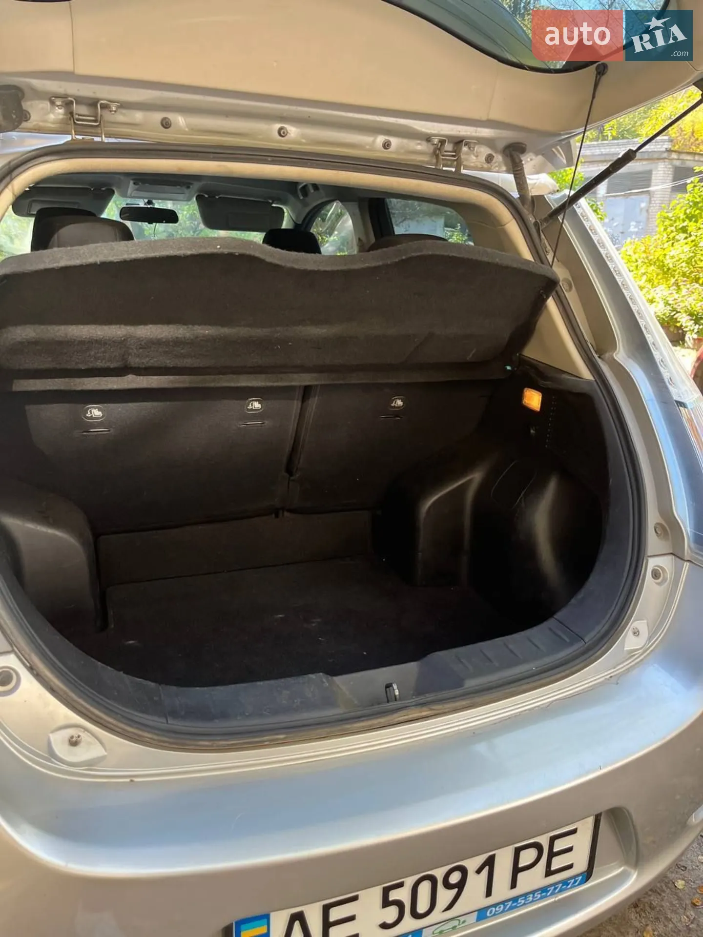 2013 Nissan Leaf - мініатюра 9