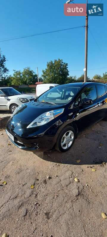 Хэтчбек Nissan Leaf 2011 в Запорожье фото 5 Хэтчбек Nissan Leaf 2011 в Запорожье