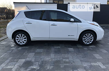 Хетчбек Nissan Leaf 2013 в Львові